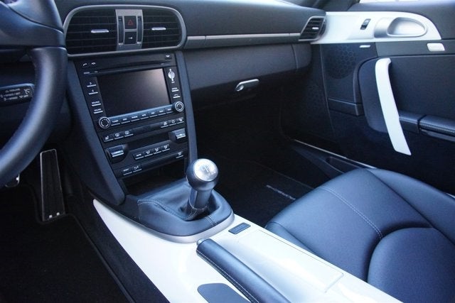 2011 Porsche 911 Carrera 4 Carrera 4