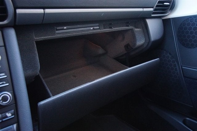 2011 Porsche 911 Carrera 4 Carrera 4