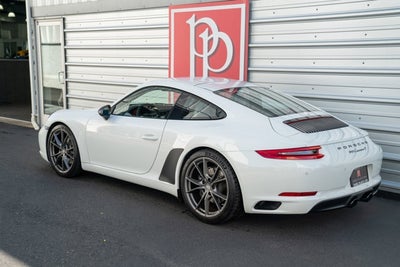 2018 Porsche 911 Carrera T