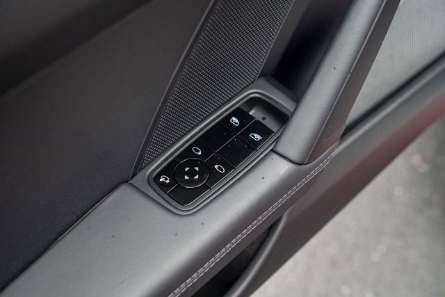 2020 Porsche 911 Carrera