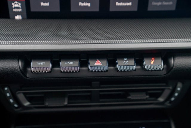 2020 Porsche 911 Carrera