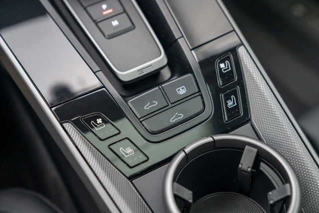 2020 Porsche 911 Carrera