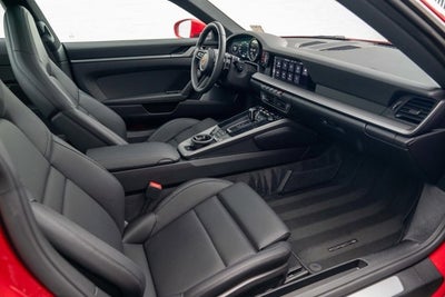 2020 Porsche 911 Carrera