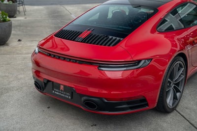 2020 Porsche 911 Carrera