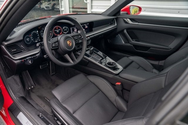 2020 Porsche 911 Carrera