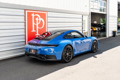 2025 Porsche 911 Carrera