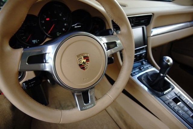 2013 Porsche 911 Carrera Coupe