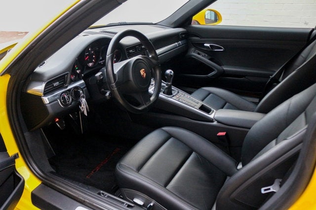 2015 Porsche 911 Carrera Coupe