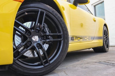 2015 Porsche 911 Carrera Coupe