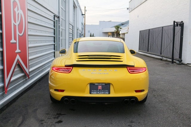 2015 Porsche 911 Carrera Coupe