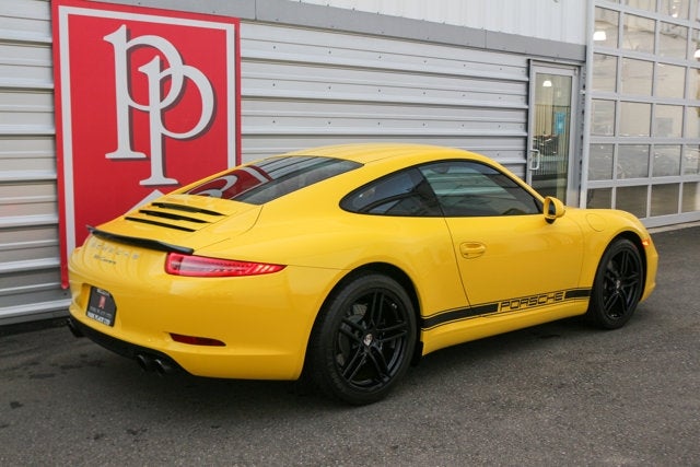 2015 Porsche 911 Carrera Coupe
