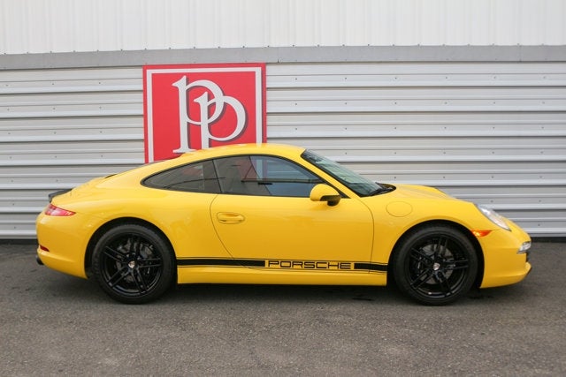 2015 Porsche 911 Carrera Coupe