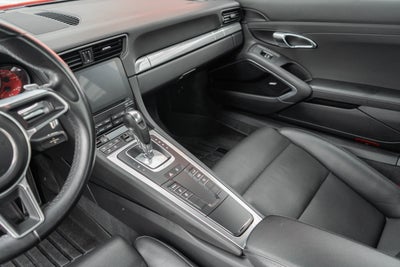 2018 Porsche 911 Carrera