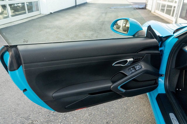 2019 Porsche 911 Carrera