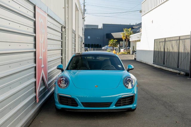 2019 Porsche 911 Carrera