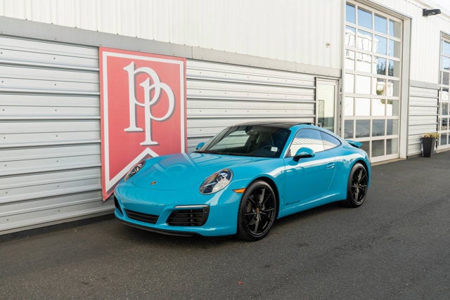 2019 Porsche 911 Carrera