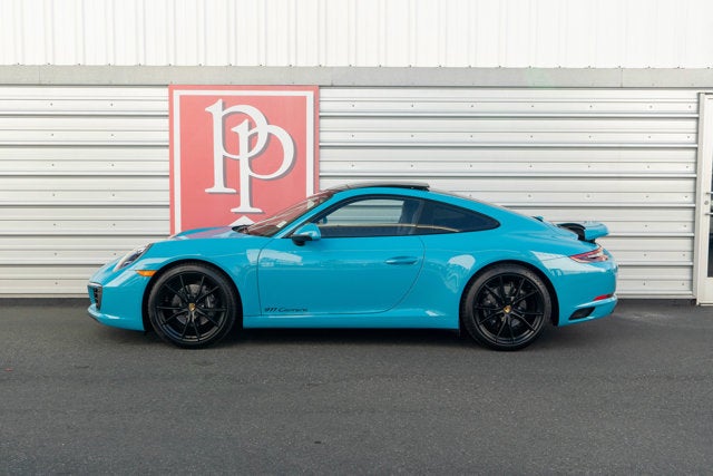 2019 Porsche 911 Carrera