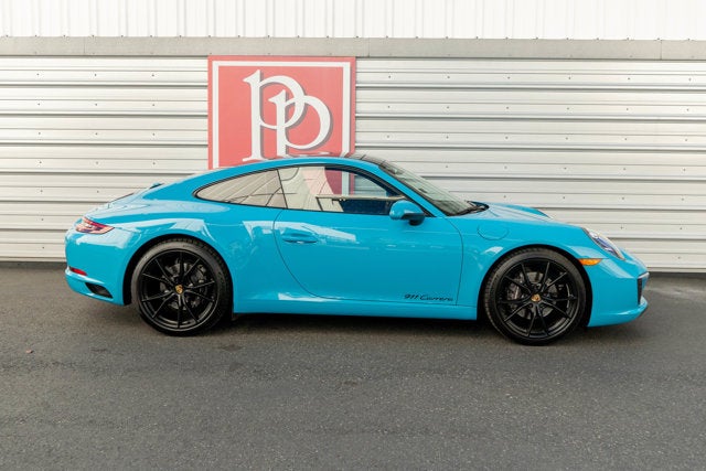 2019 Porsche 911 Carrera