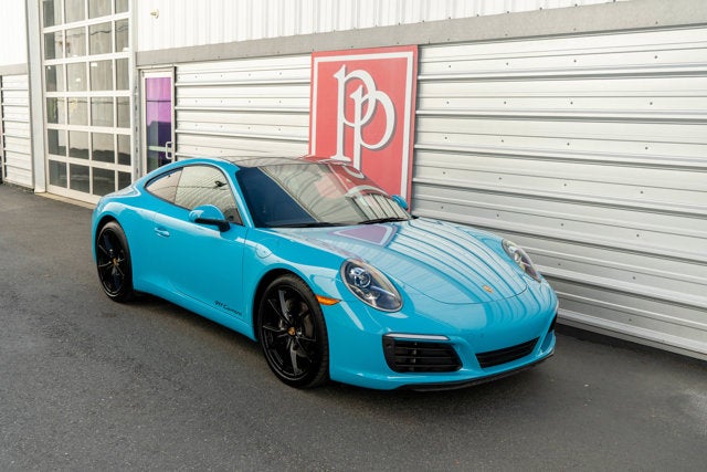 2019 Porsche 911 Carrera