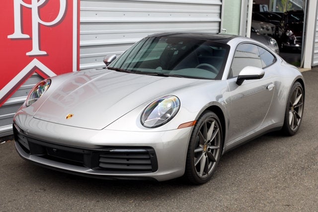 2021 Porsche 911 Carrera