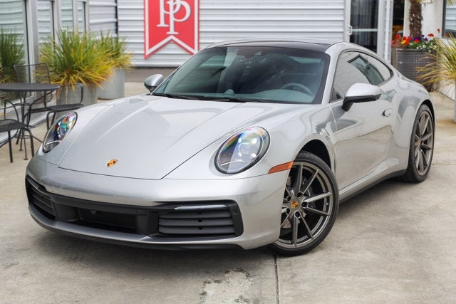 2021 Porsche 911 Carrera