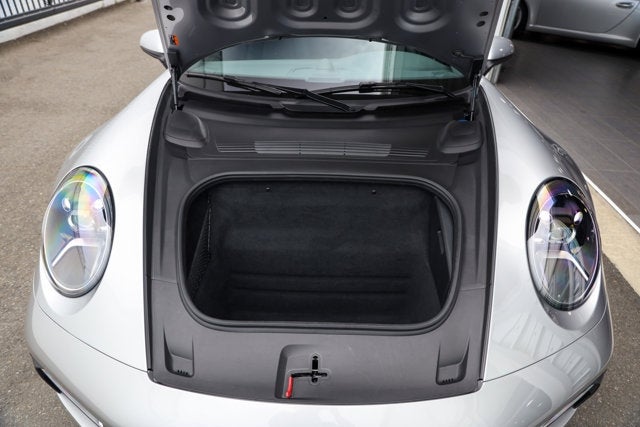 2021 Porsche 911 Carrera