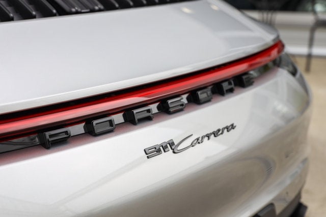 2021 Porsche 911 Carrera