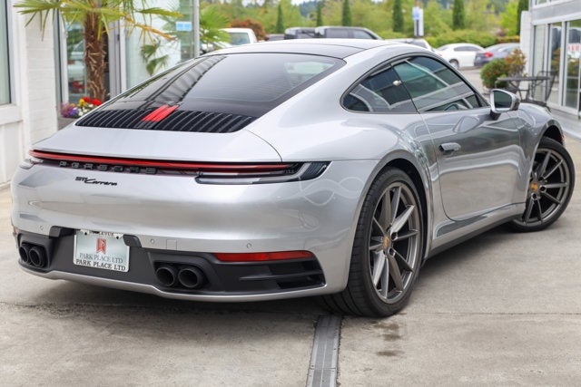 2021 Porsche 911 Carrera