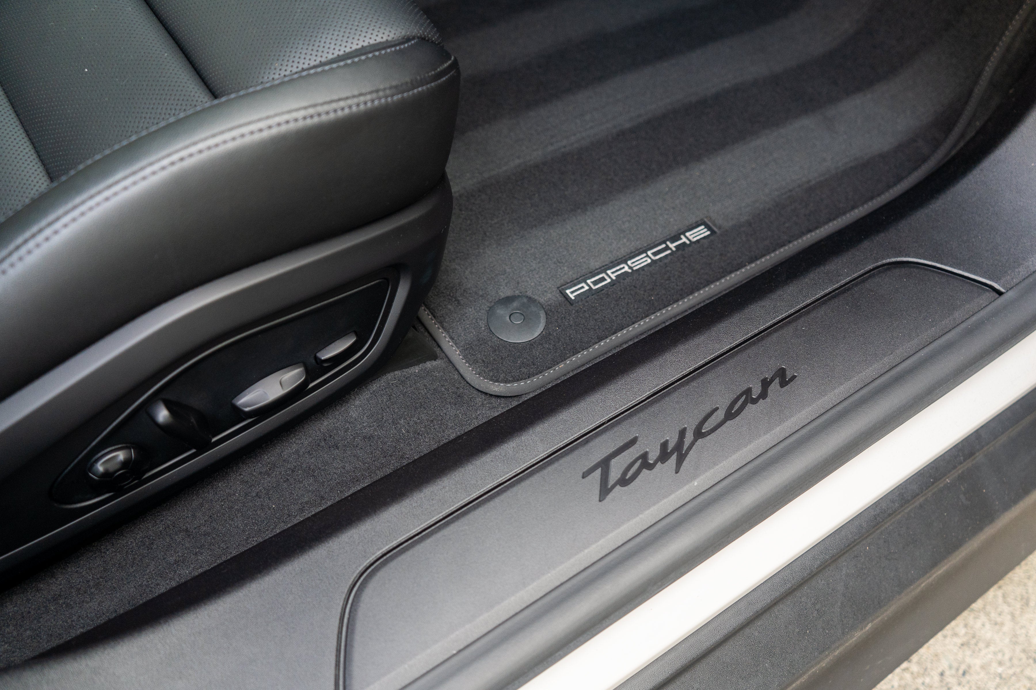 2021 Porsche Taycan RWD