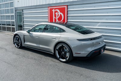 2021 Porsche Taycan RWD