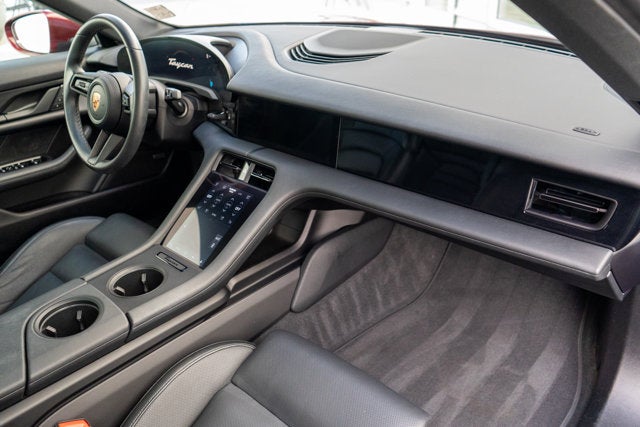 2022 Porsche Taycan RWD