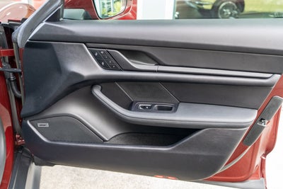 2022 Porsche Taycan RWD