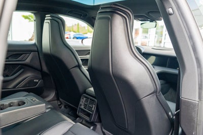 2022 Porsche Taycan RWD