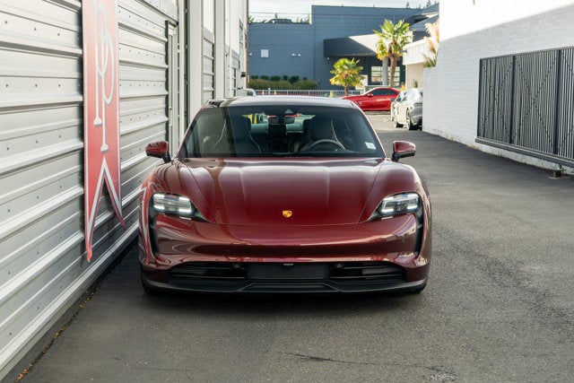 2022 Porsche Taycan RWD