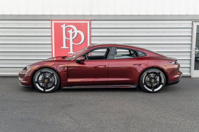 2022 Porsche Taycan RWD