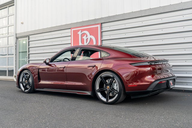 2022 Porsche Taycan RWD