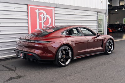 2022 Porsche Taycan RWD