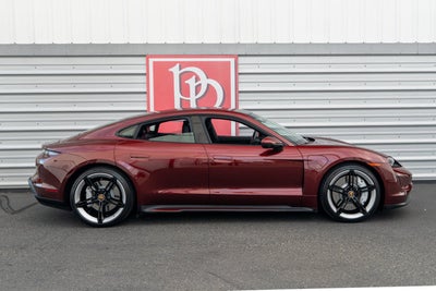 2022 Porsche Taycan RWD