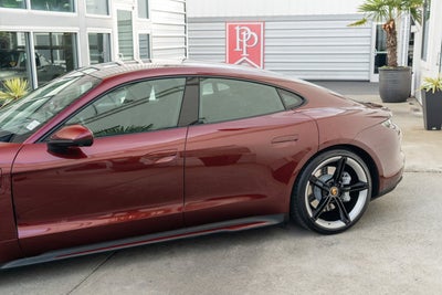 2022 Porsche Taycan RWD