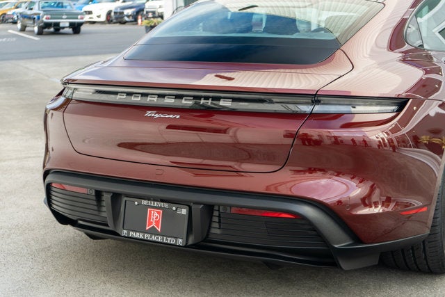 2022 Porsche Taycan RWD