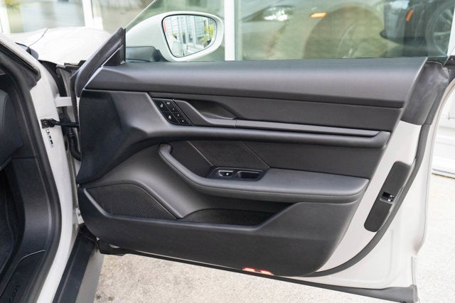 2023 Porsche Taycan RWD