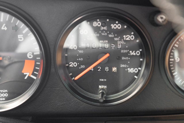 1989 Porsche 911 Carrera 2dr Coupe