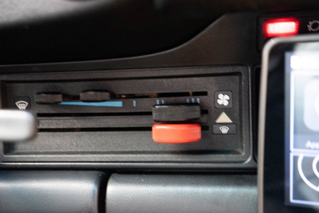 1989 Porsche 911 Carrera 2dr Coupe