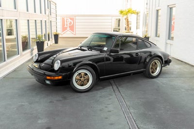 1989 Porsche 911 Carrera 2dr Coupe