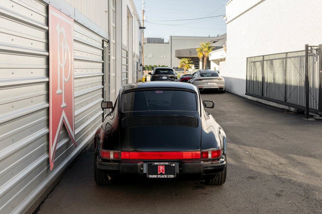 1989 Porsche 911 Carrera 2dr Coupe