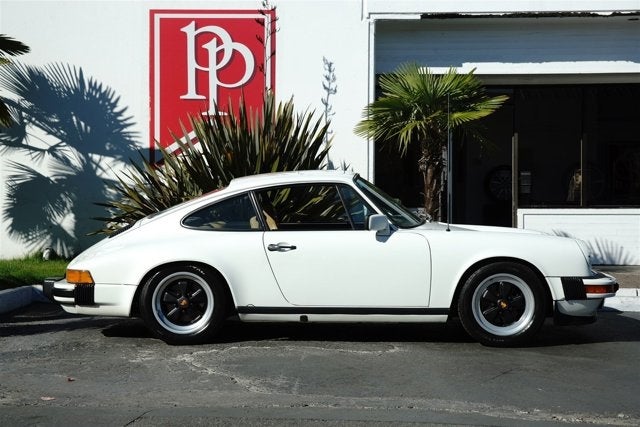 1984 Porsche 911 Carrera Coupe