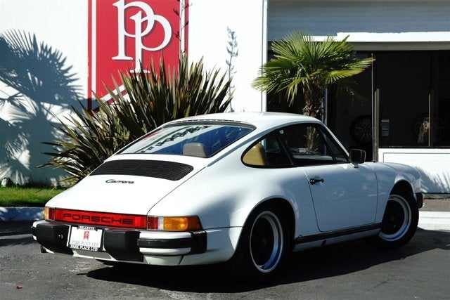 1984 Porsche 911 Carrera Coupe