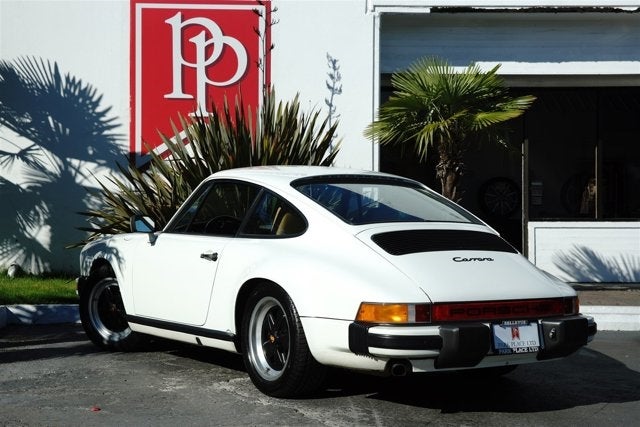 1984 Porsche 911 Carrera Coupe