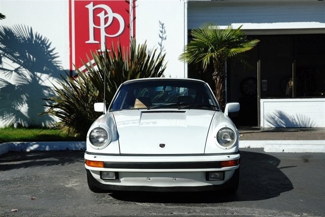 1984 Porsche 911 Carrera Coupe