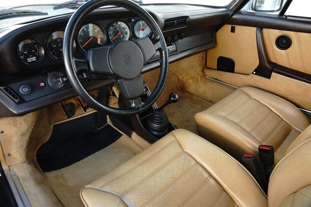 1984 Porsche 911 Carrera Coupe